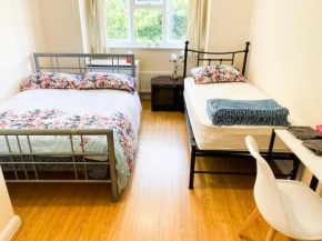 The Elegant Stay Horrow